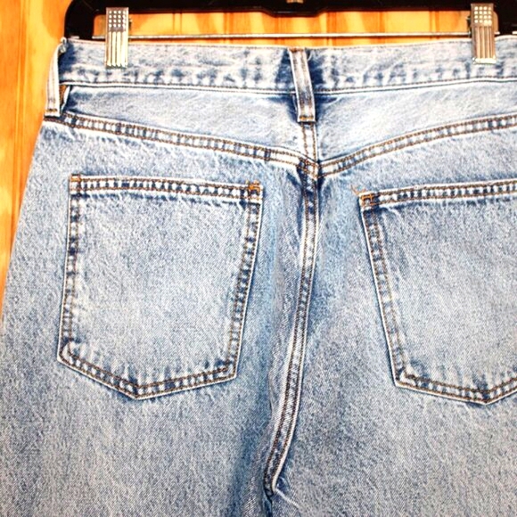 Fashion Nova High-Waisted Jeans - Light Wash - Size 7 - Picture 4 of 12